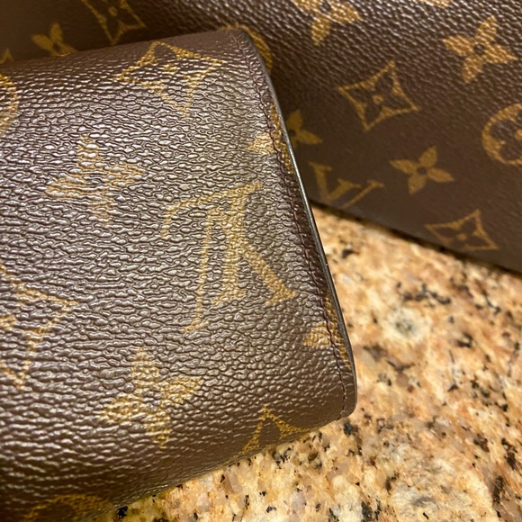 SOLD❤️Louis Vuitton Victorine wallet rose monogram - Picture 4 of 14